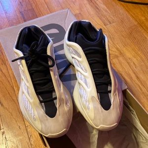 BARELY WORN…atleast 3 times